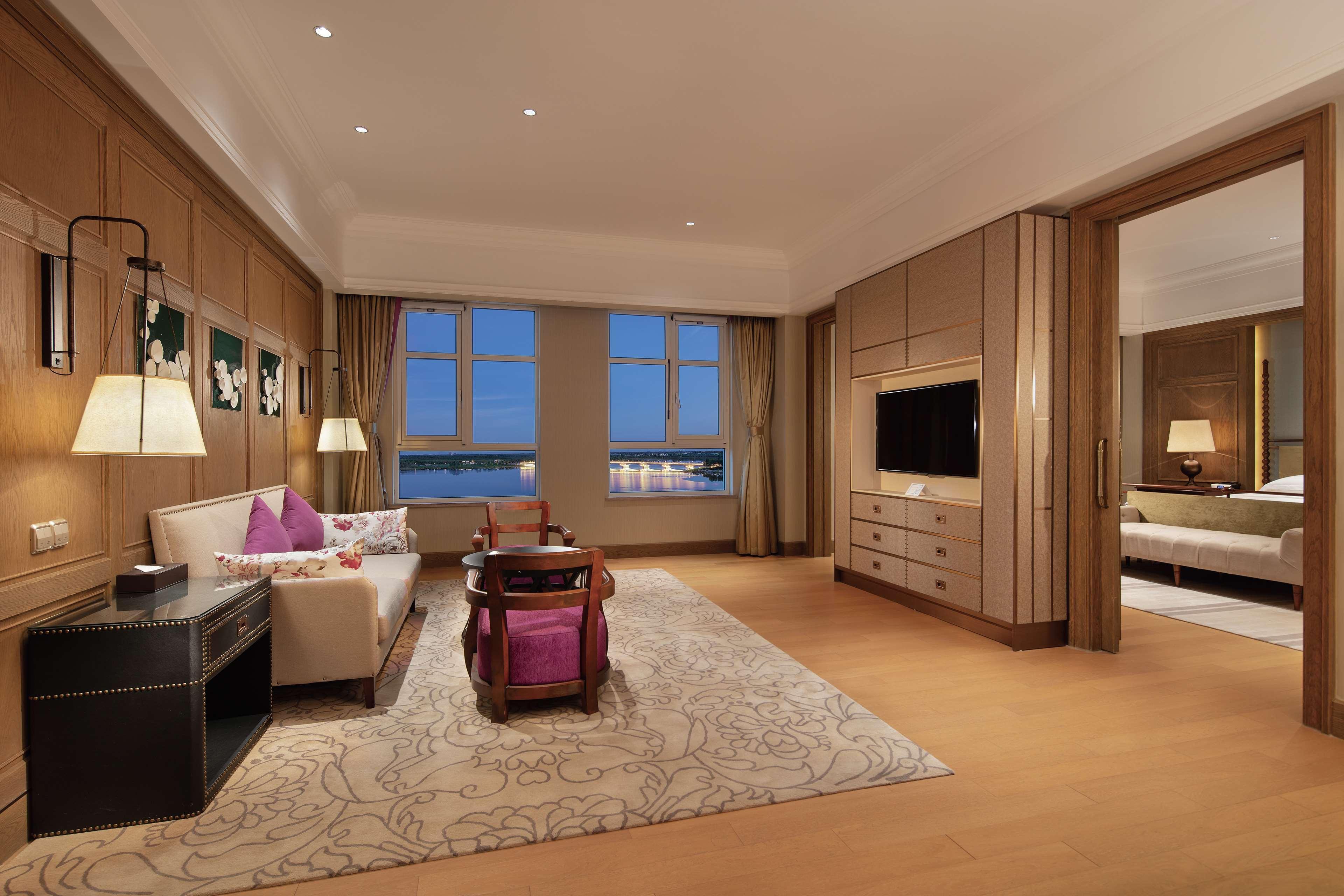 מלון Langfang Hilton Wenan מראה חיצוני תמונה