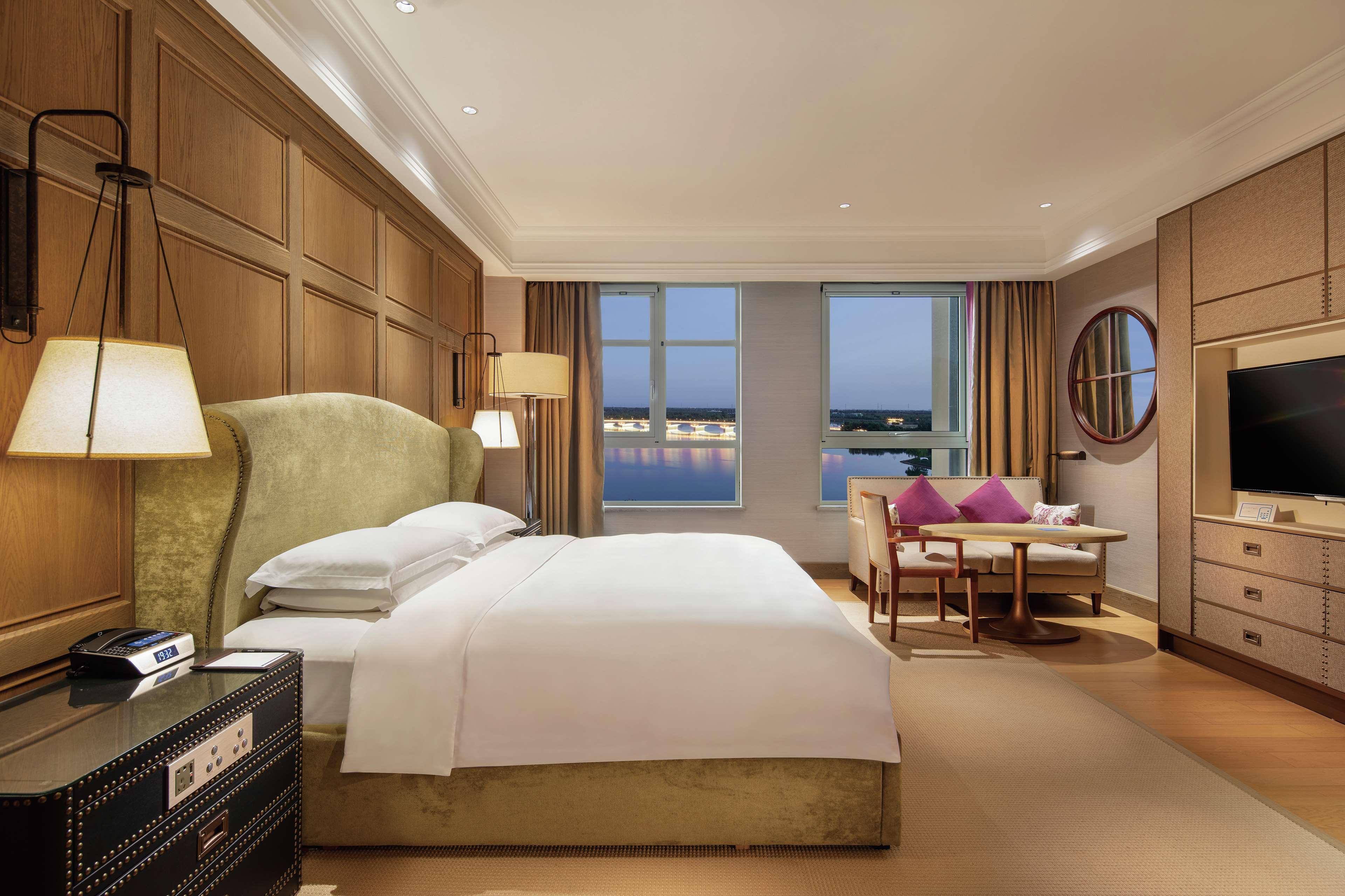 מלון Langfang Hilton Wenan מראה חיצוני תמונה
